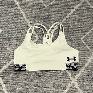 Under Armour Juniors Medium Cross Back Sports Bra